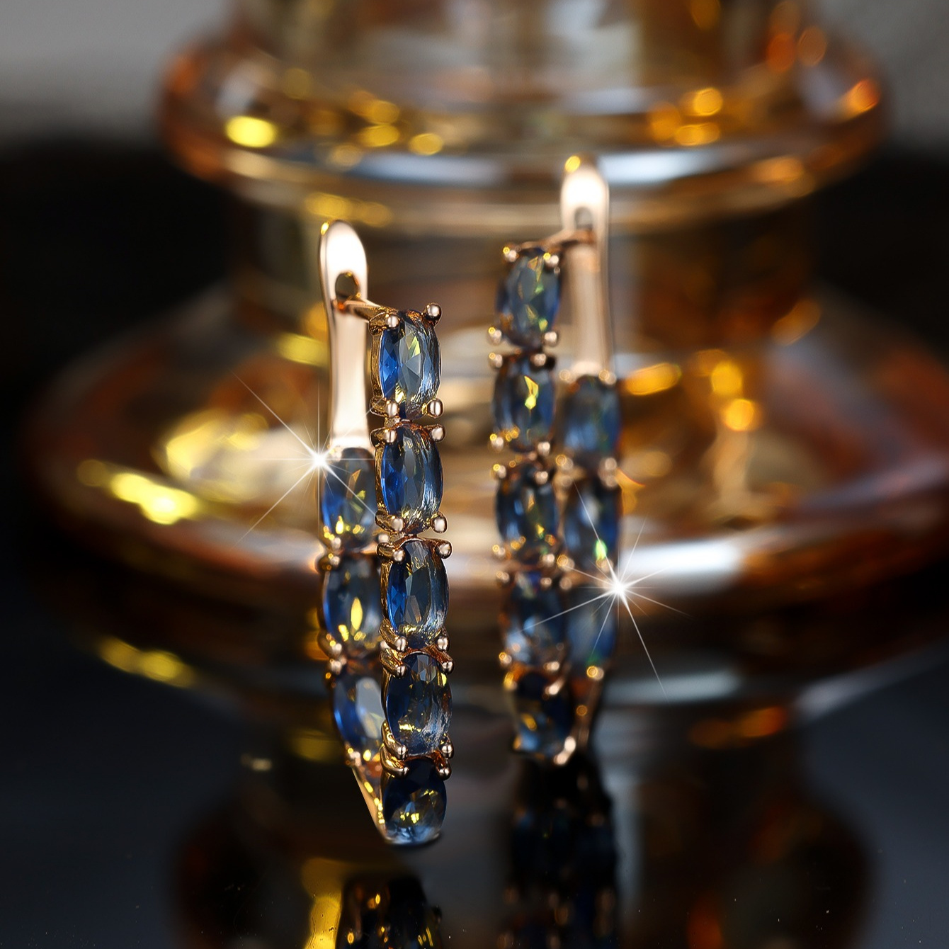 Women's Fashionable U-Shaped Design Earrings with Synthetic Zirconia